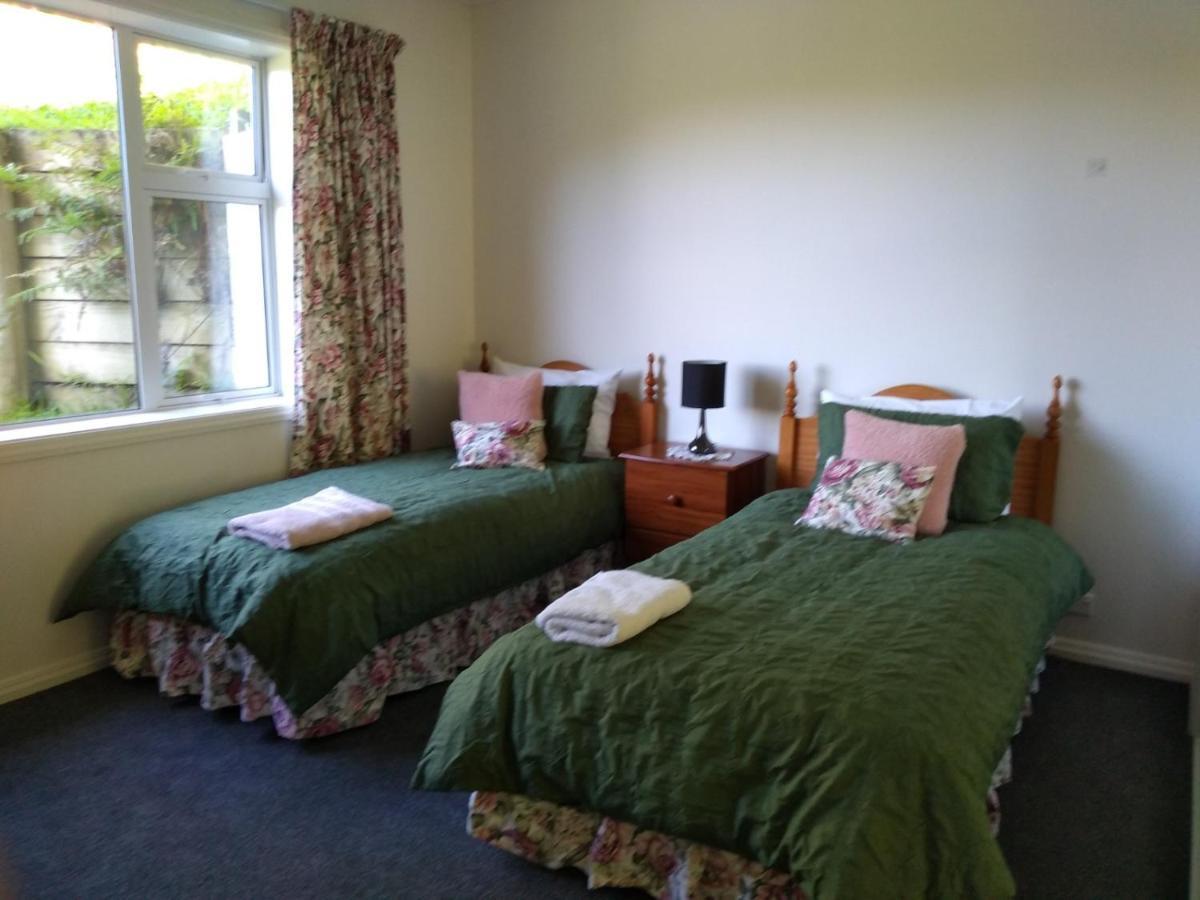 Quiet Location With View And Public Transport Apartment Wellington Luaran gambar